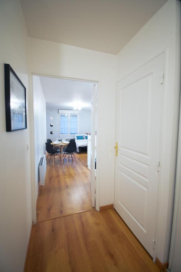 Le Retro Chic - T2 Haut Standing Au Coeur De Corbeil - 48 M2 Apartment Exterior photo